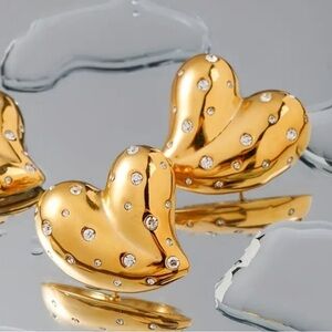 Dazzling Golden Heart Stud Earrings with Crystal Embellishments ✨💕